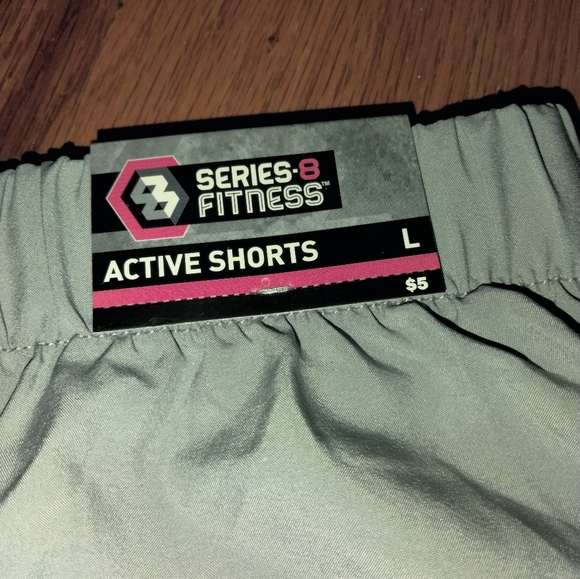 Grey/black athletic shorts - Picture 1 of 4